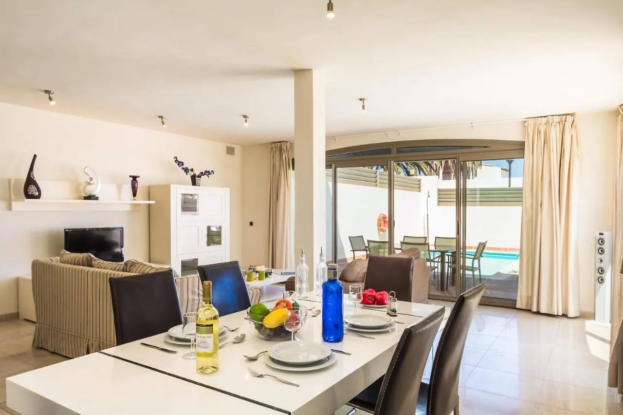 Villa Pino By Villa Plus Corralejo Spanien